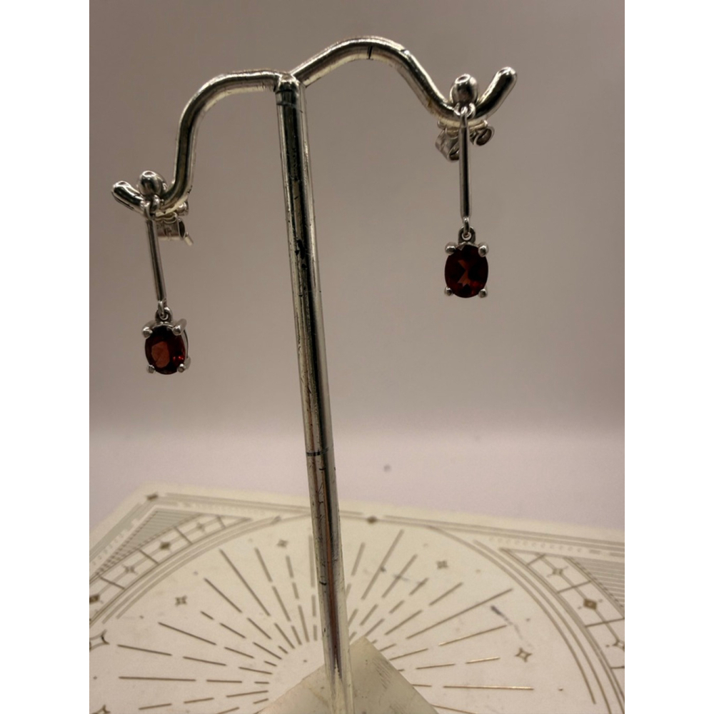 Women's white 18kt gold Drop Earrings garnet